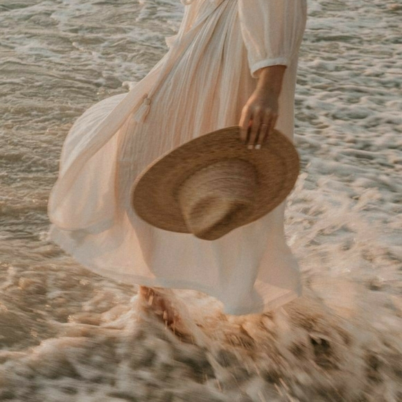 Welcome to Ivy Hearts! - Picture 2 of 3